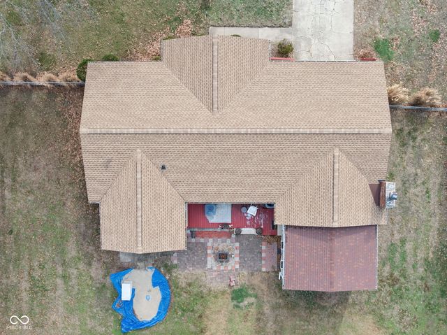 4112 E 74th Avenue, Terre Haute, IN 47805