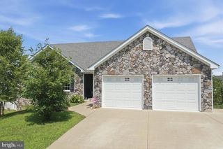 1210 ODEN ST, Front Royal, VA 22630