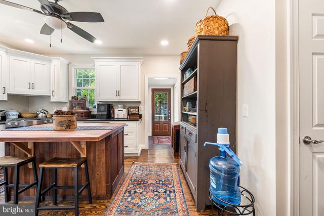 94 E PITTSFIELD ST, Pennsville, NJ 08070