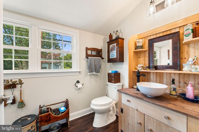 94 E PITTSFIELD ST, Pennsville, NJ 08070