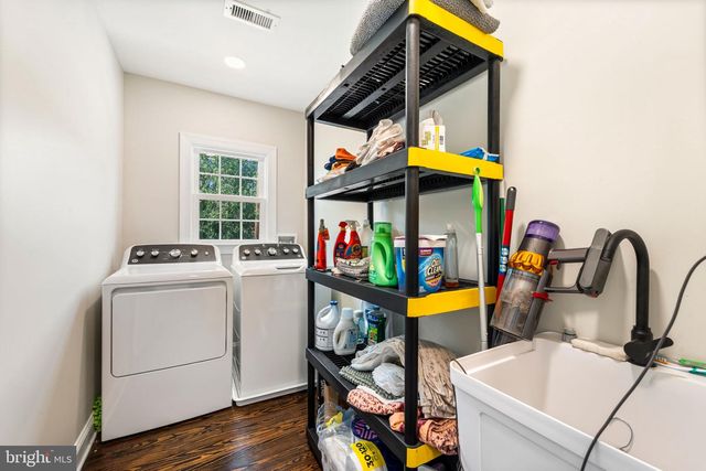 94 E PITTSFIELD ST, Pennsville, NJ 08070