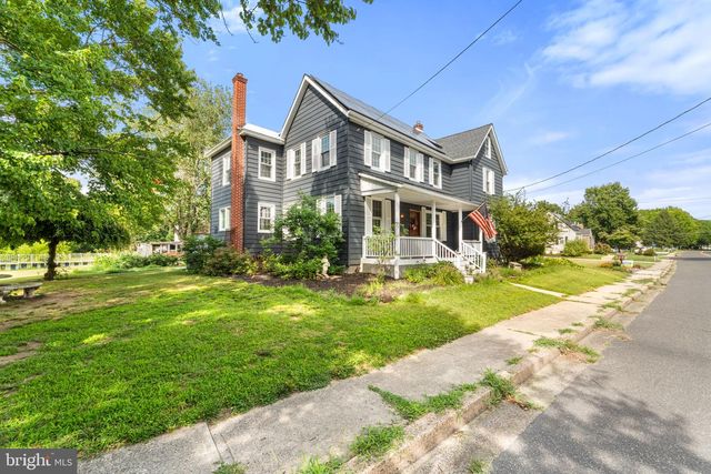 94 E PITTSFIELD ST, Pennsville, NJ 08070