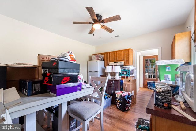 94 E PITTSFIELD ST, Pennsville, NJ 08070