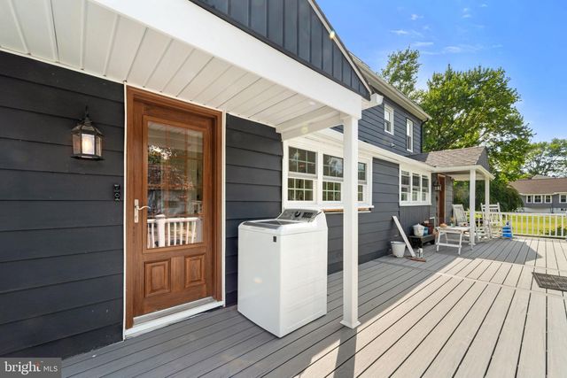 94 E PITTSFIELD ST, Pennsville, NJ 08070