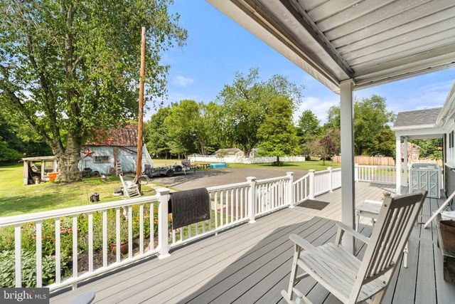 94 E PITTSFIELD ST, Pennsville, NJ 08070
