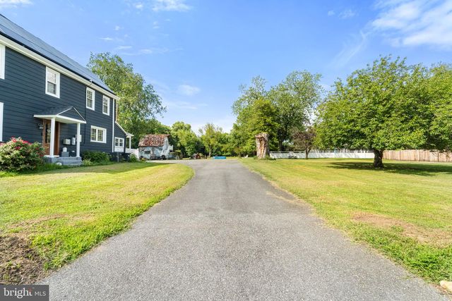 94 E PITTSFIELD ST, Pennsville, NJ 08070