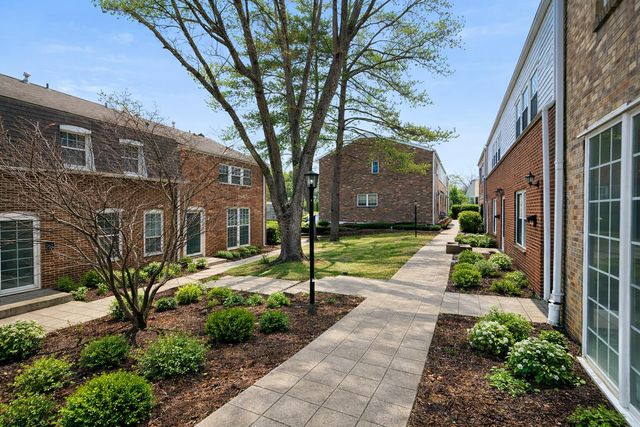 1201 S OLD HWY 63 108, Columbia, MO 65201