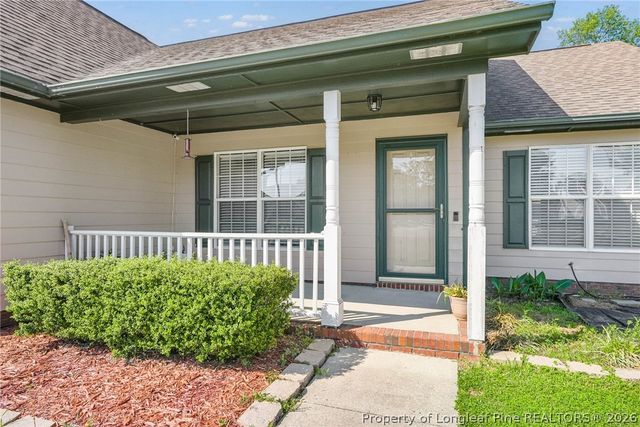 114 Kensington Court, Raeford, NC 28376