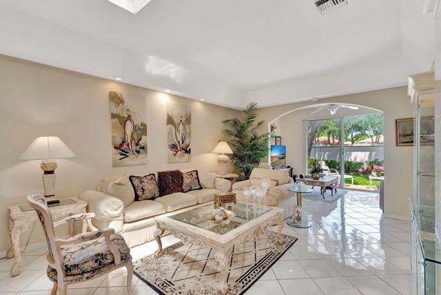 12610 Crystal Pointe Drive C, Boynton Beach, FL 33437