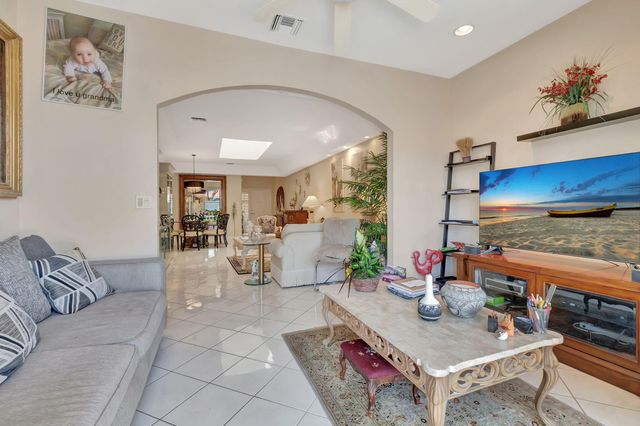 12610 Crystal Pointe Drive C, Boynton Beach, FL 33437