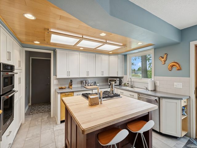 2900 Virginia Place, Des Moines, IA 50321