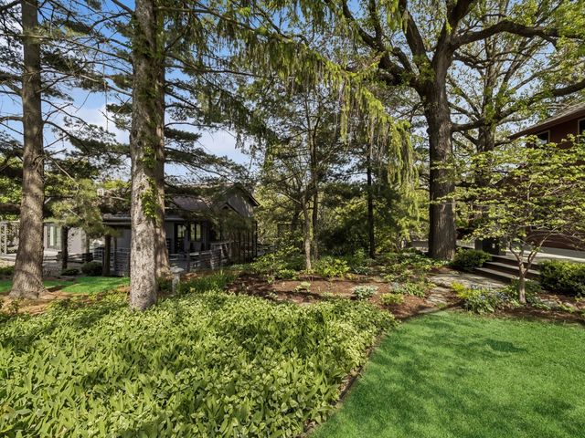2900 Virginia Place, Des Moines, IA 50321