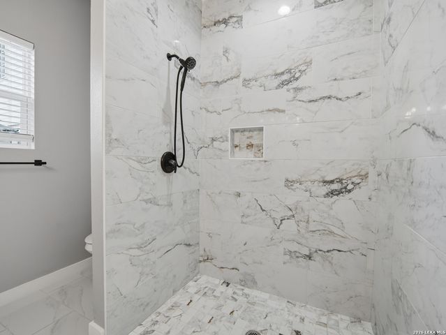 11319 Par One, San Antonio, TX 78221