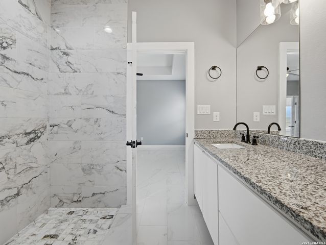 11319 Par One, San Antonio, TX 78221