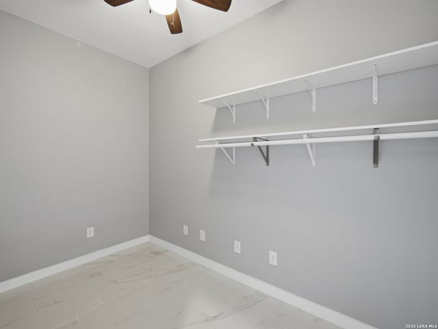 11319 Par One, San Antonio, TX 78221