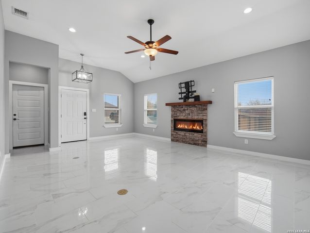 11319 Par One, San Antonio, TX 78221