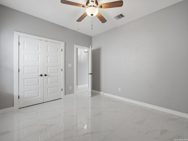 11319 Par One, San Antonio, TX 78221