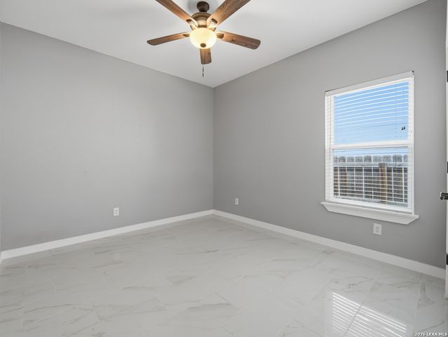 11319 Par One, San Antonio, TX 78221