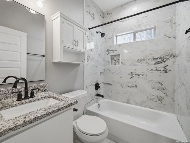 11319 Par One, San Antonio, TX 78221