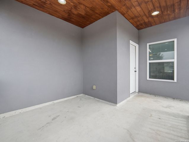 11319 Par One, San Antonio, TX 78221