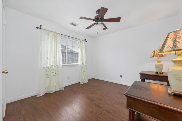 5915 Sean Court, Humble, TX 77346