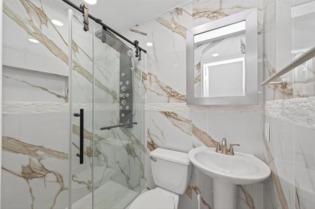 5915 Sean Court, Humble, TX 77346