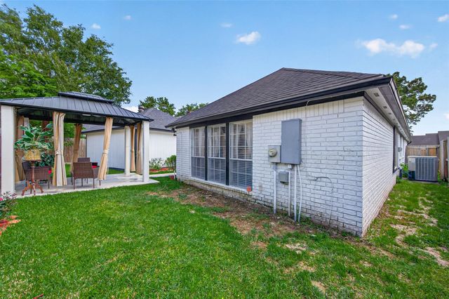 5915 Sean Court, Humble, TX 77346