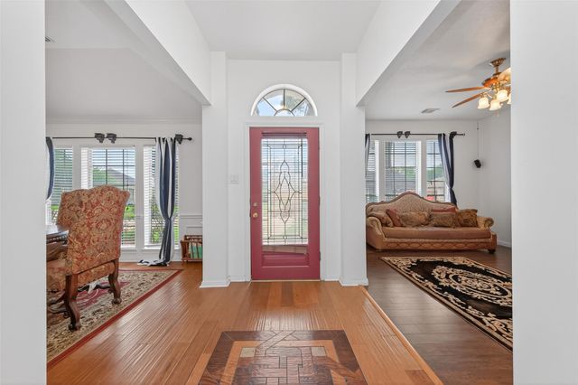 5915 Sean Court, Humble, TX 77346