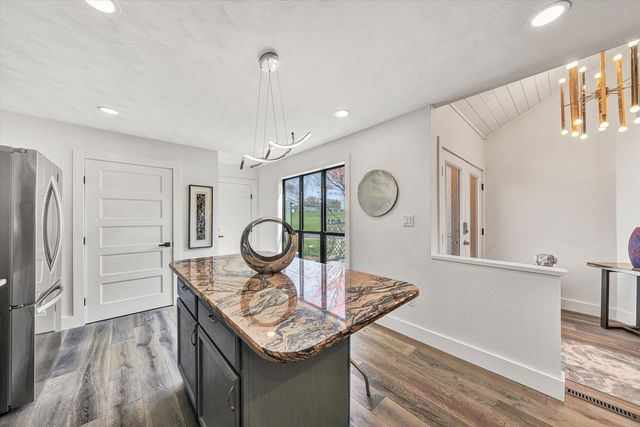 175 Clubhouse Tower DR, Moneta, VA 24121