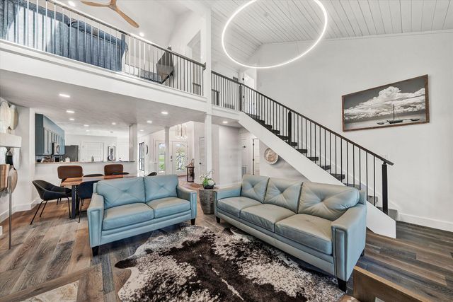 175 Clubhouse Tower DR, Moneta, VA 24121