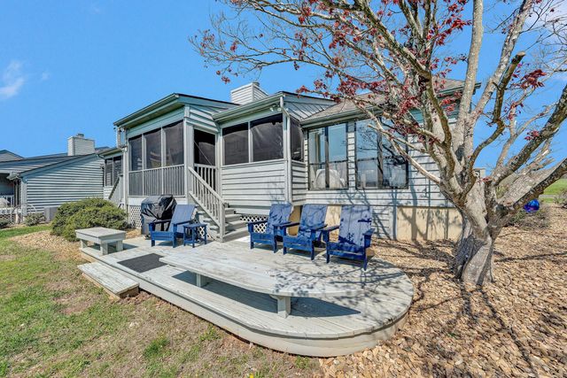 175 Clubhouse Tower DR, Moneta, VA 24121