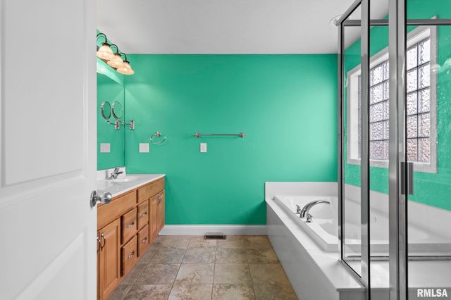 3508 WEXFORD Drive, Springfield, IL 62704