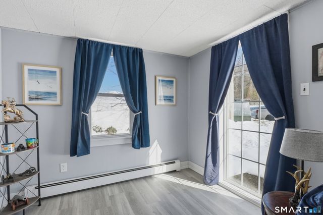 74 Riverside Drive, Thompson, CT 06277