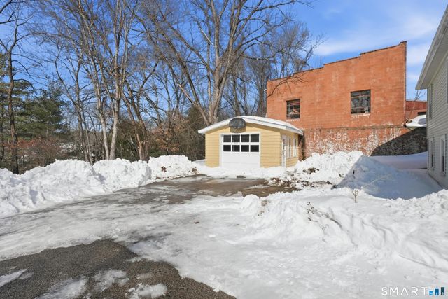 74 Riverside Drive, Thompson, CT 06277