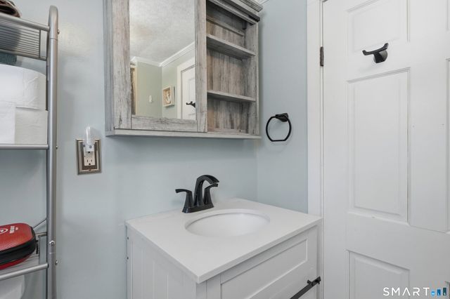 74 Riverside Drive, Thompson, CT 06277