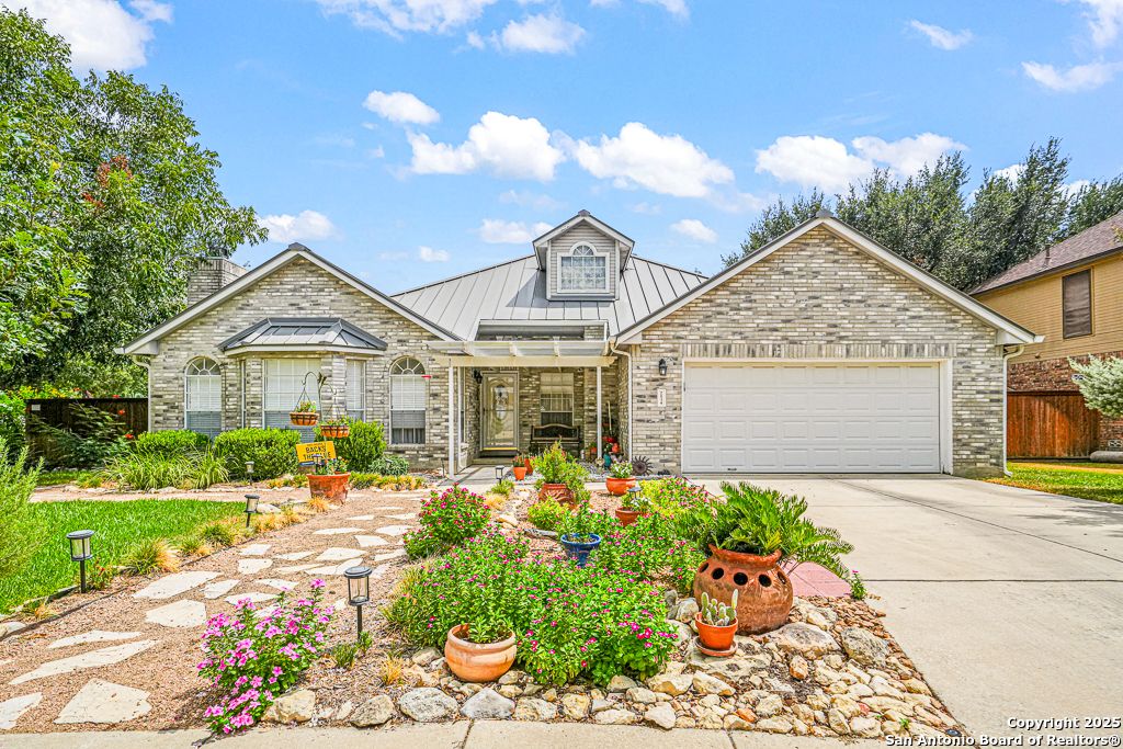 2034 Oak Crown, San Antonio, TX 78232