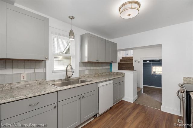 28578 Marshall Street, Southfield, MI 48076