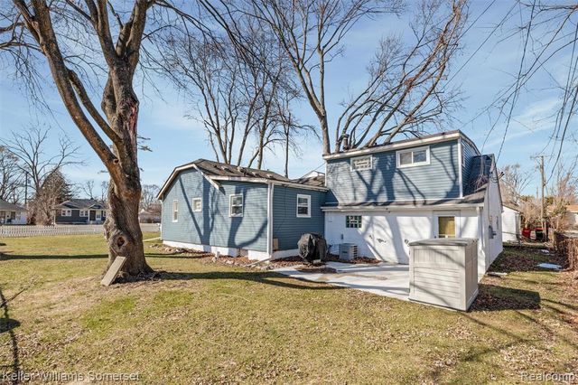 28578 Marshall Street, Southfield, MI 48076