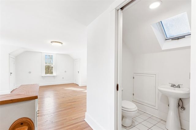 31 Washington Street, Warren, RI 02885