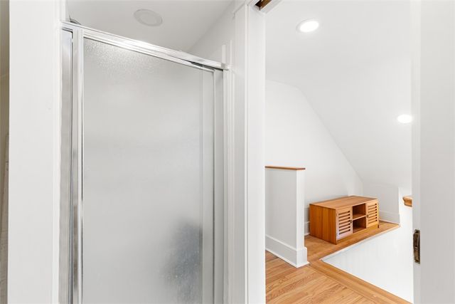 31 Washington Street, Warren, RI 02885