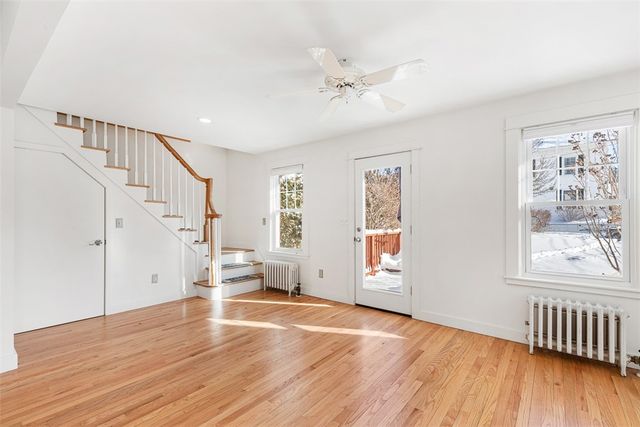 31 Washington Street, Warren, RI 02885