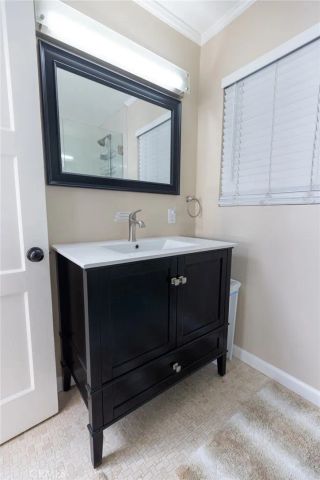 464 Bent Street B, Laguna Beach, CA 92651
