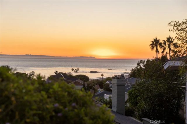 464 Bent Street B, Laguna Beach, CA 92651