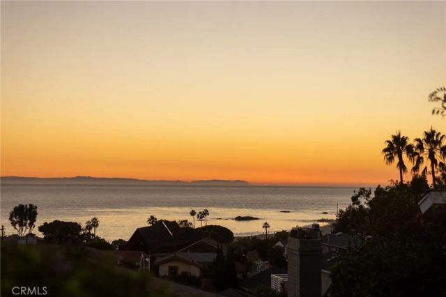 464 Bent Street B, Laguna Beach, CA 92651