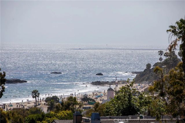 464 Bent Street B, Laguna Beach, CA 92651