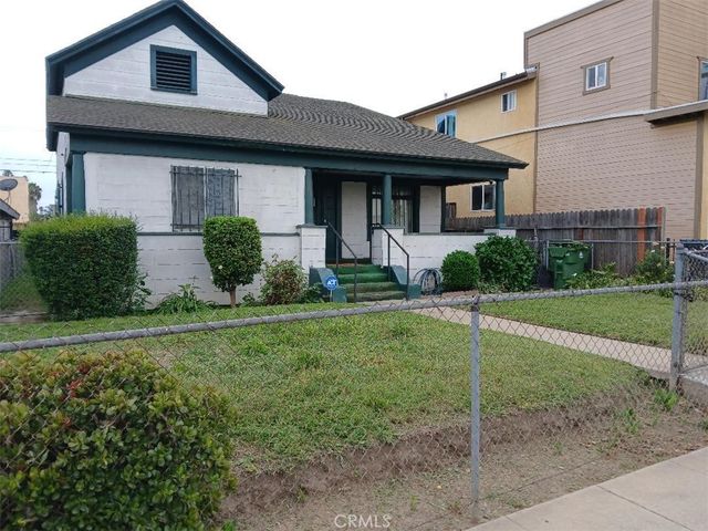 940 W 78th, Los Angeles, CA 90044