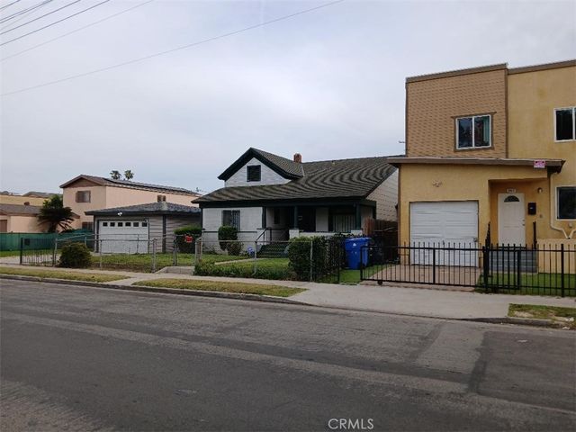 940 W 78th, Los Angeles, CA 90044