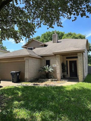 5707 Diane Oaks Drive, Spring, TX 77373