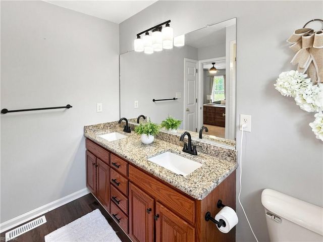 509 Ballahack RD, Chesapeake, VA 23322