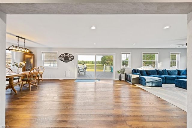 509 Ballahack RD, Chesapeake, VA 23322